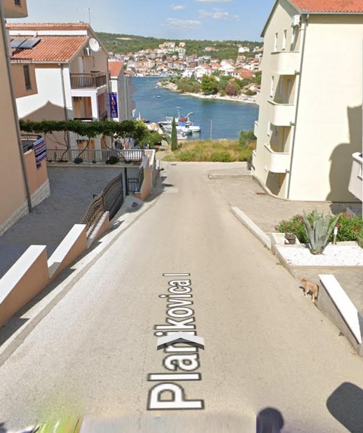 Apartman Pontis Okrug Gornji トロギール エクステリア 写真