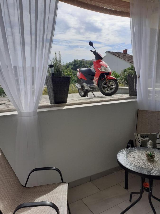 Apartman Pontis Okrug Gornji トロギール エクステリア 写真