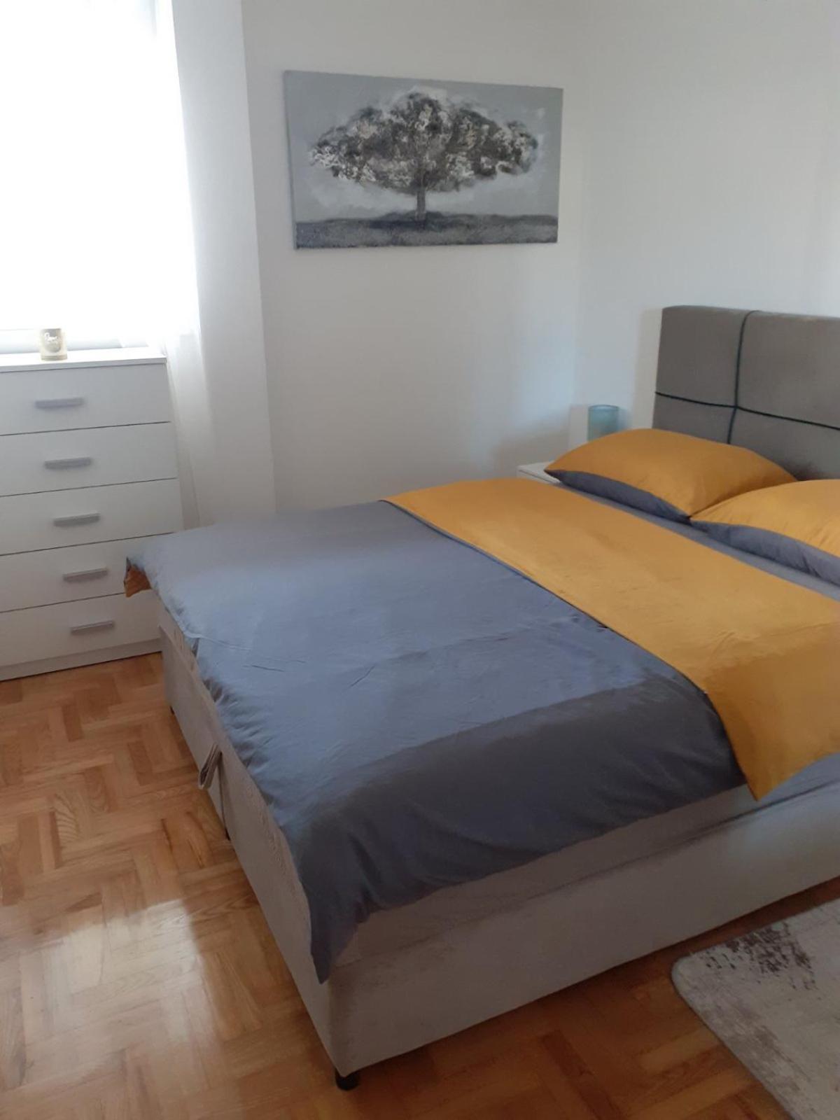 Apartman Pontis Okrug Gornji トロギール エクステリア 写真
